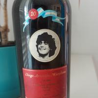 Diego Armando Maradona, 
Vino tinto