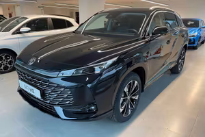 MG HS 1.5 full-hybrid (FHEV) 224cv COMFORT automat