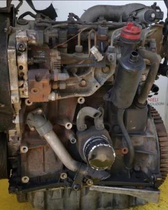 Motore trafic/vivaro 1.9 tdci F9Q U7 190000km