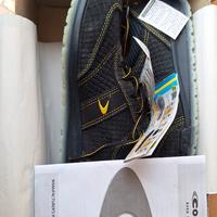 Scarpe antinfortunistiche, lavoro.