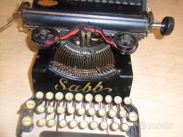 MACCHINA DA SCRIVERE SAAB