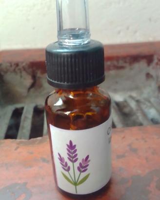 Olio essenziale lavanda