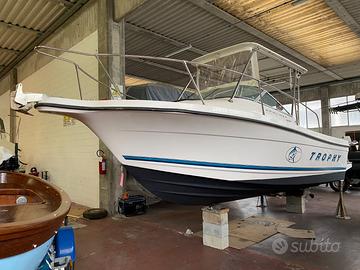 Trophy 2052 bayliner