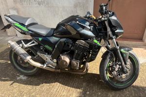 Kawasaki z750 r
