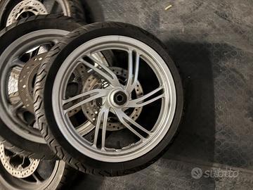 Cerchi sh 300