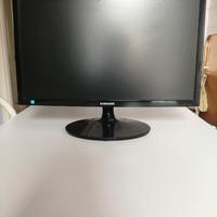 Monitor SAMSUNG LCD 22” usato (SyncMaster S22B150)