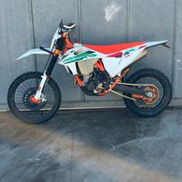 Ktm exc-f 250 six days italia 2021