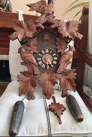 Orologio A Cucù Vintage In Legno Intagliato