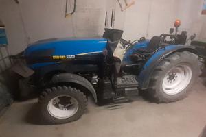 trattore new holland T4020V