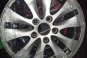 cerchi lega bmw 16 pollici usati