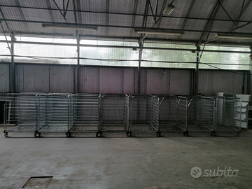 Carrelli/cestoni con ruote/rollcontainer
