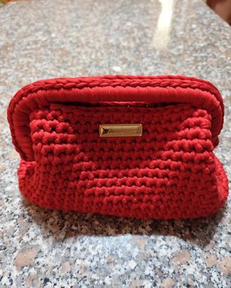borsa ucinetto con apertura a scatto 