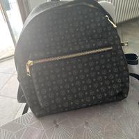Zaino prima classe