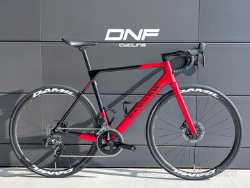 Bici da corsa Canyon Ultimate CF SL 7 eTap