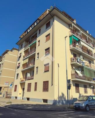 3 LOCALI A SCANDICCI