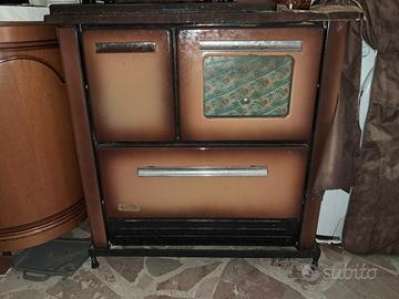 Cucina a legna antica 