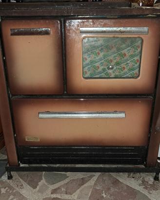 Cucina a legna antica 