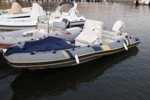 Gommone Marlin 18 + Johnson 115 cv 2T