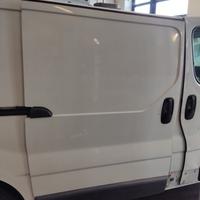 Porta laterale dx nuda OPEL VIVARO del 2010