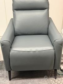Poltrona in pelle di Poltrone e Sofa