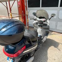 Piaggio X8 250cc