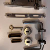 Maniglia Ghidini modello COMETA