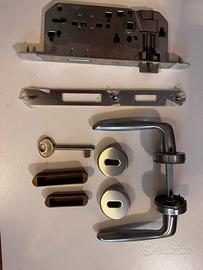 Maniglia Ghidini modello COMETA