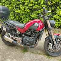 Benelli Leoncino 500 ABS