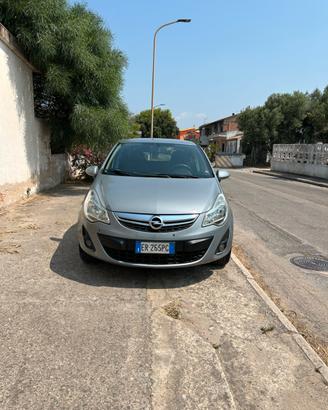 Opel corsa D 2013 perfetta in tutto