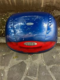 bauletto per scooter/moto modello givi simply