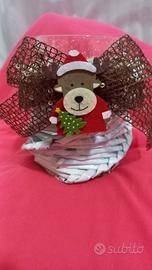 Vasetto in vetro con decorazione natalizia