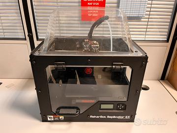 Stampante 3D Makerbot Replicator 2X