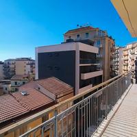 Via C. San Vito - 4 vani ed acc