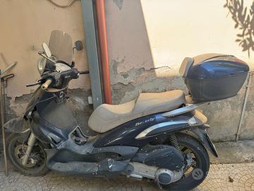 Piaggio Beverly 300