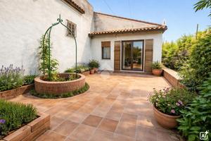 CASA SEMINDIPENDENTE A CARINARO