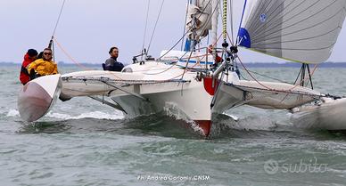 Barca avela Trimarano Farrier F9AX