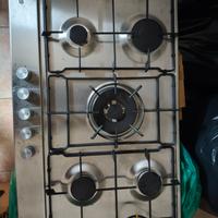 piano cottura Beko gas 5 fuochi
