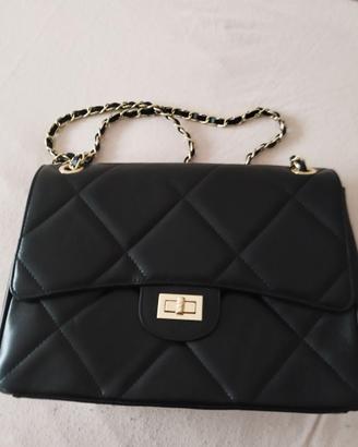 Borsa in pelle nera