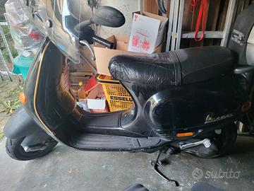 Piaggio Vespa 125 ET4 - 1998