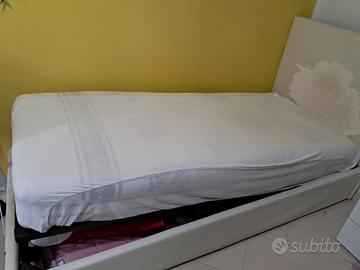 letto singolo con contenitore 