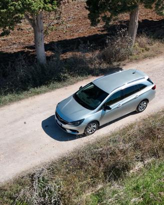 Opel astra sport tourer 122 Cv diesel autom 2021