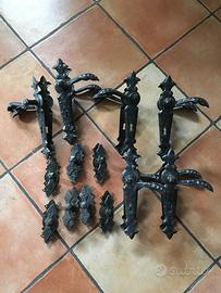 6 Maniglie porte e  7 per finestre