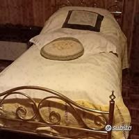 Letto in ottone