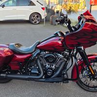 HARLEY-DAVIDSON FLTRXS Road Glide 107 hard candy