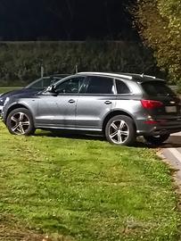 Audi Q5 sline