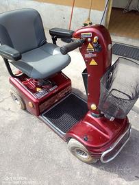 Scooter elettrico per anziani rosso