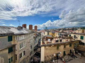5 LOCALI A GENOVA