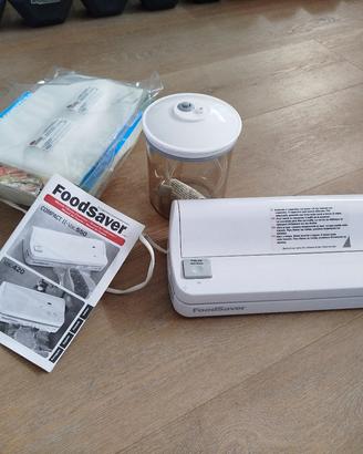 FoodSaver compact II VAC 420 MACCHINA SOTTOVUOTO 