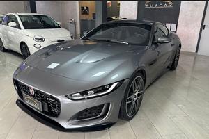 Jaguar F-Type R-Dynamic Black 2.0 P 300 Blac #8743