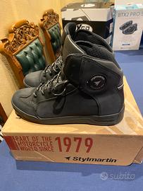 Scarpe-Borsa-Pantaloni tecnici moto uomo/donna